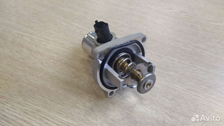 Термостат Opel Chevrolet