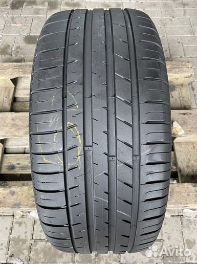 Kumho Ecsta LE Sport KU39 255/40 R19