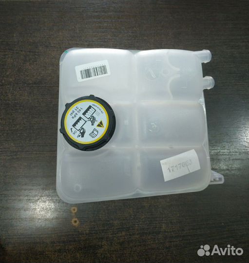 Бачок расширительный Ford focus 3