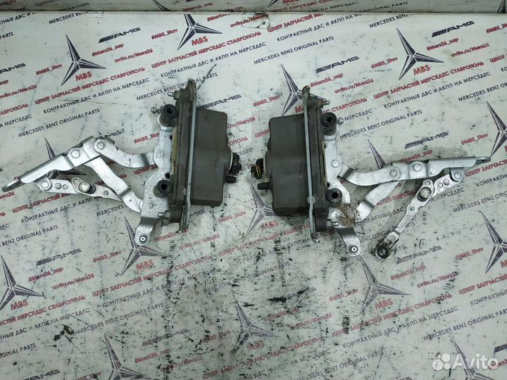 Петли капота w212 Mercedes (пара)