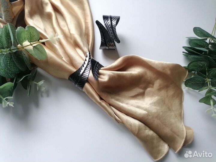 Подхваты для штор новые 2шт