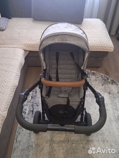 Продам коляску 2 в 1