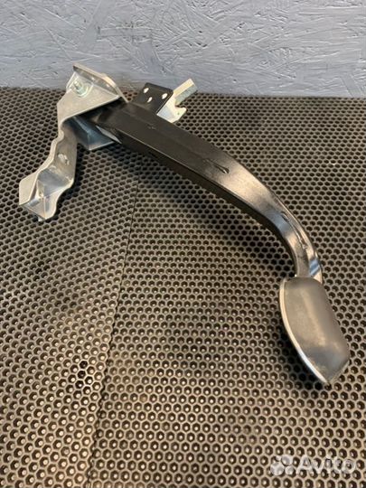 Педаль тормоза Bentley Continental Flying Spur 3W2