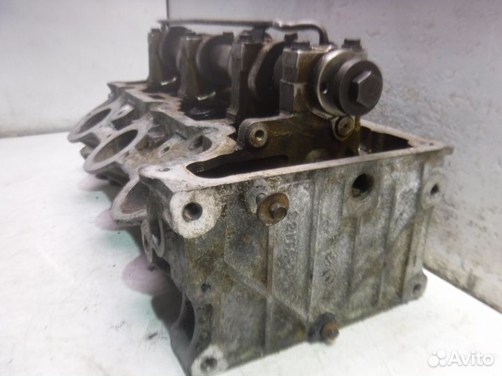 Головка блока цилиндров левая Ford Explorer II