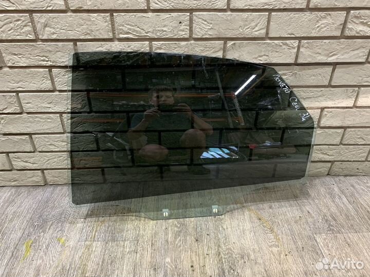 Chevrolet lacetti (седан) Стекло двери задней