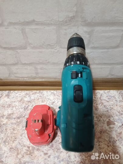 Дрель Шуруповерт Makita 6337