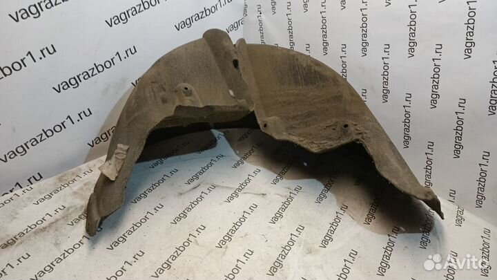 Локер задний левый Audi A8 (D3) II рестайлинг (200