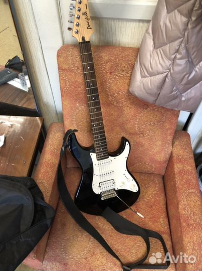 Yamaha Pacifica 112j