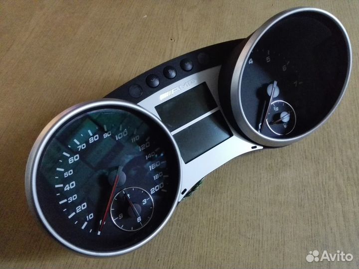 Щиток приборов Mercedes W164 W251 ML63 AMG
