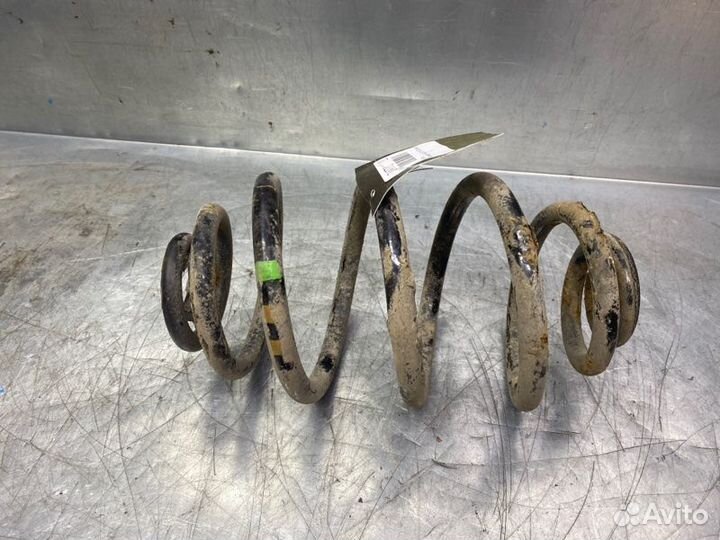 Пружина задняя Volkswagen Passat B5 1996-2000