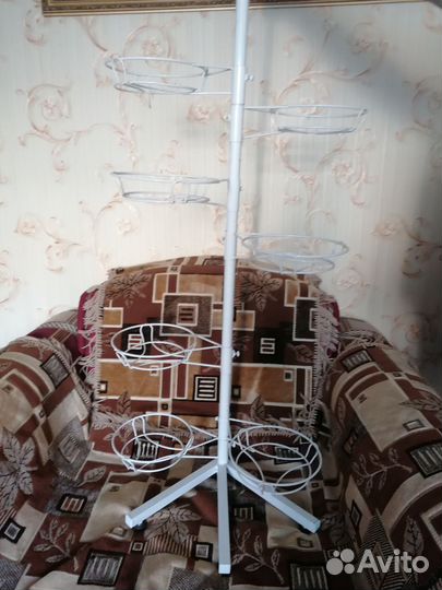 Подставка для цветов на подоконник