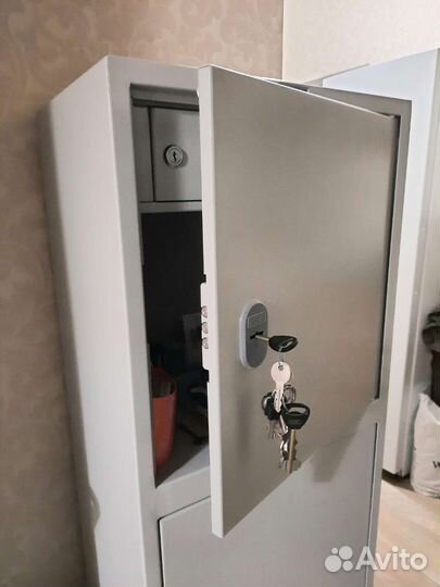 Сейф шкаф металлический Практик
