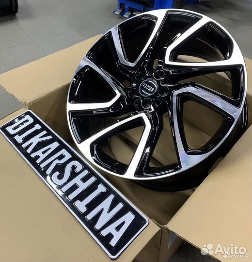 Диски на Range Rover Sport R22