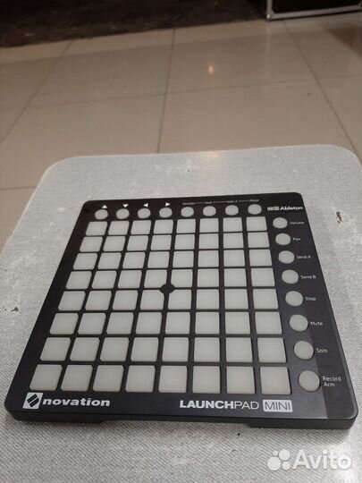 Novation launchpad mini