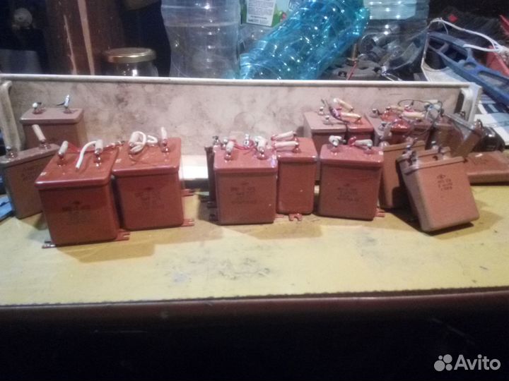 Продам радиодетали - диоды, конденсаторы, приборы