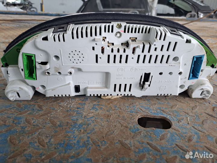 Приборы для Ауди А6 С5 2001гв
