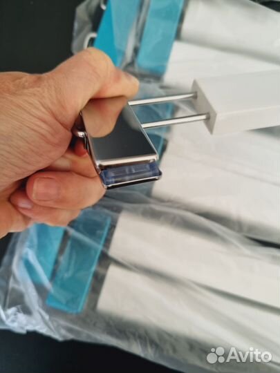 Вешалки с зажимами