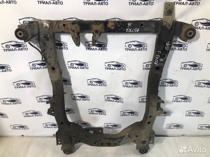 Подрамник Astra J