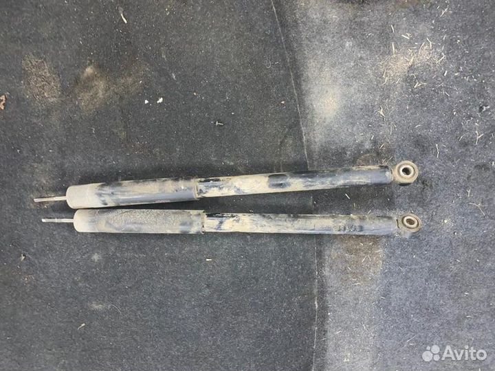 Амортизатор задний Suzuki Vitara 2LY 1.0 K10C 2019