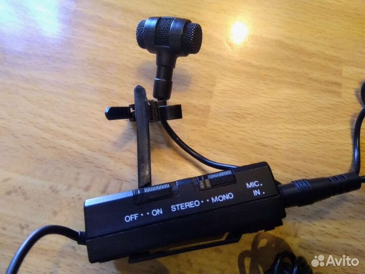 Микрофон петличный Yoga EM-8