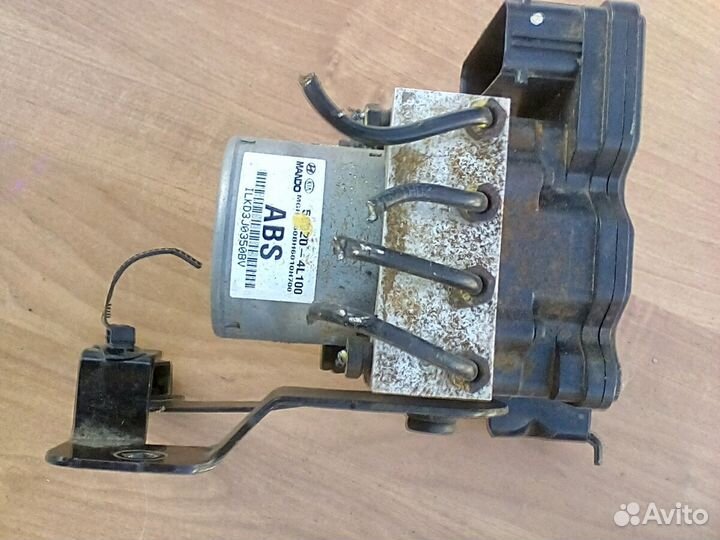 Блок управления ABS Kia Rio 3 Hyundai Solaris