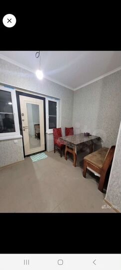 Дом 28 м² на участке 6 сот.