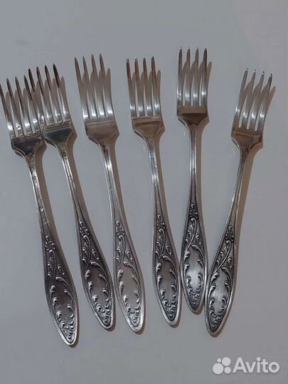 Набор столовых приборов из мельхиора новый