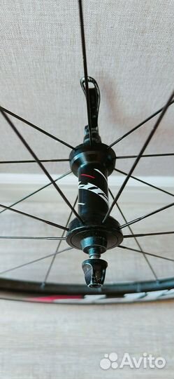 Zipp 303 переднее колесо \ Tacx флягодержатели