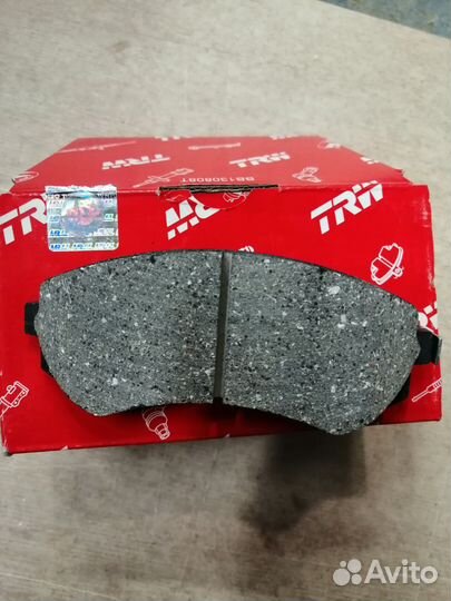 Колодки тормозные перед Nissan Almera N15 Patrol