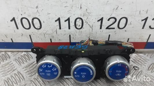 Блок управления печки и климат-контроля mitsubishi