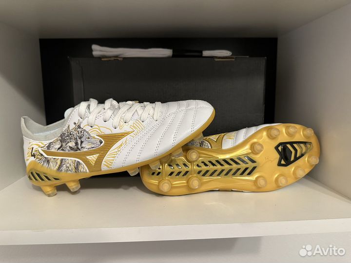 Футбольные бутсы Mizuno Morelia Neo 2