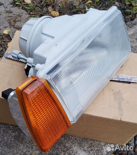 Новая фара ваз 2108/09/99. Правая с поворотником