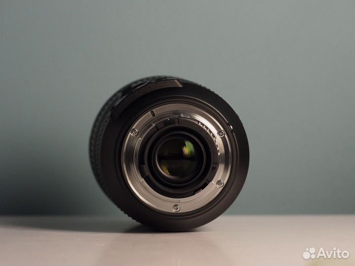 Nikon 28-300mm f/3.5-5.6G ED VR AF-S