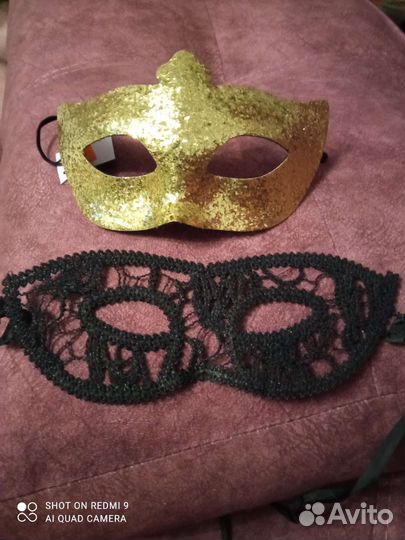 Маска маскарадная