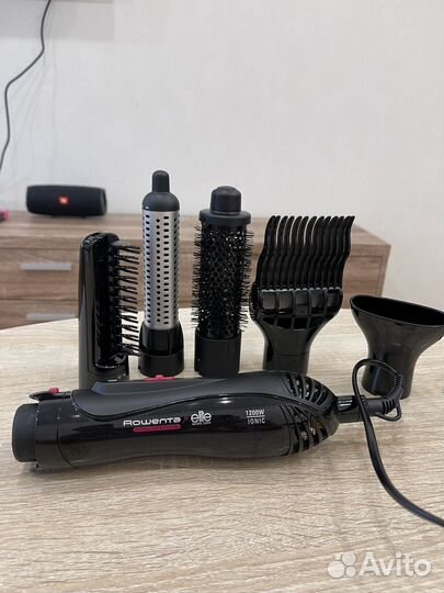 Фен щетка roventa
