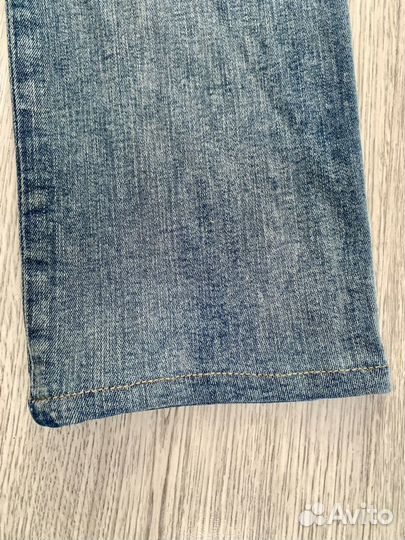 Женские джинсы Levis 724 размер 42 44