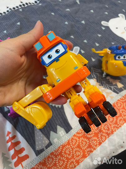 Игрушки супер крылья, бибель