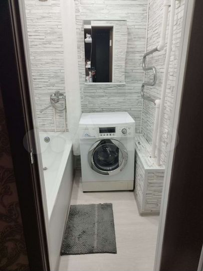 2-к. квартира, 55 м², 9/9 эт.