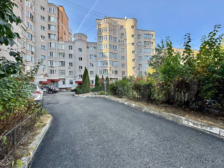 3-к. квартира, 79 м², 4/6 эт.