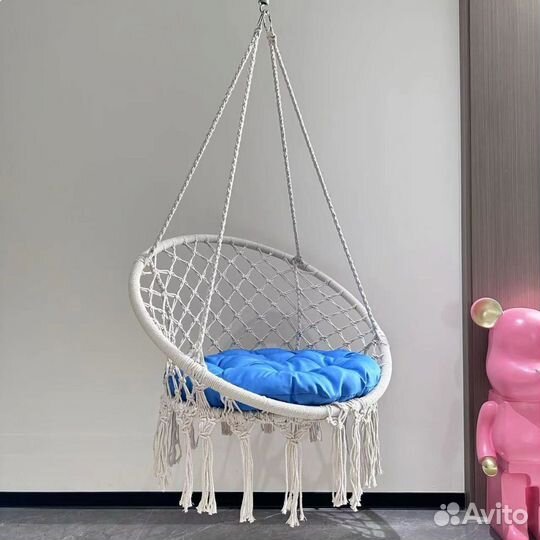 Кресло подвесное плетеное новое