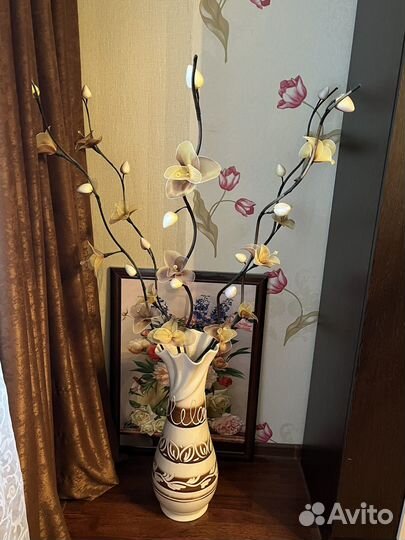 Ваза напольная с цветами