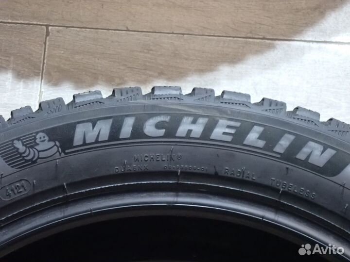 Michelin X-Ice North 4 SUV 275/45 R21 и 315/40 R21 110T