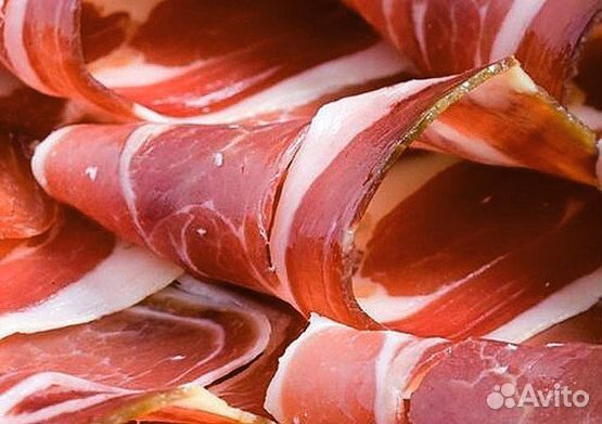 Хамон Serrano Gran Reserva + хамонера Мадрид + нож