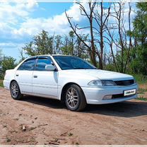 Toyota Carina 1.5 AT, 2001, 247 000 км, с пробегом, цена 560 000 руб.