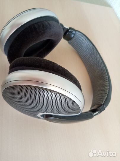 Наушники Philips SHP-895