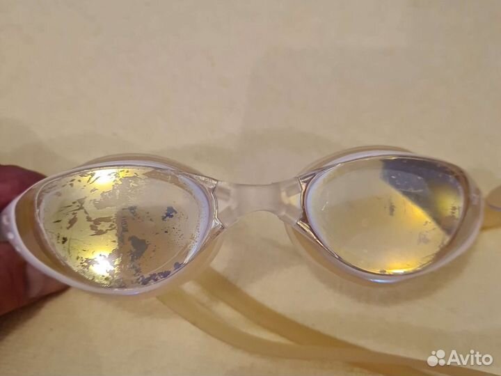 Очки для плавания