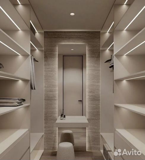 Гардеробная на заказ нестандартного размера