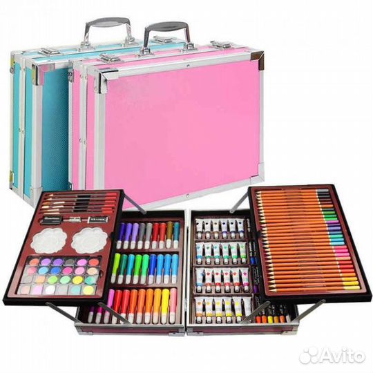 Художественный набор с мольбертом в чемоданчике