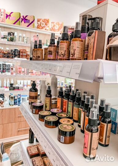 Магазин косметики в ТЦ