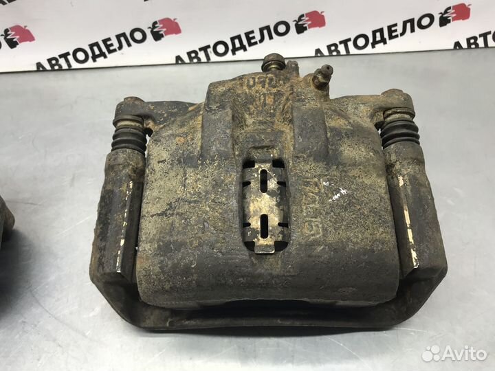 Суппорт тормозной передний Honda HR-V GH1 1999 г.в